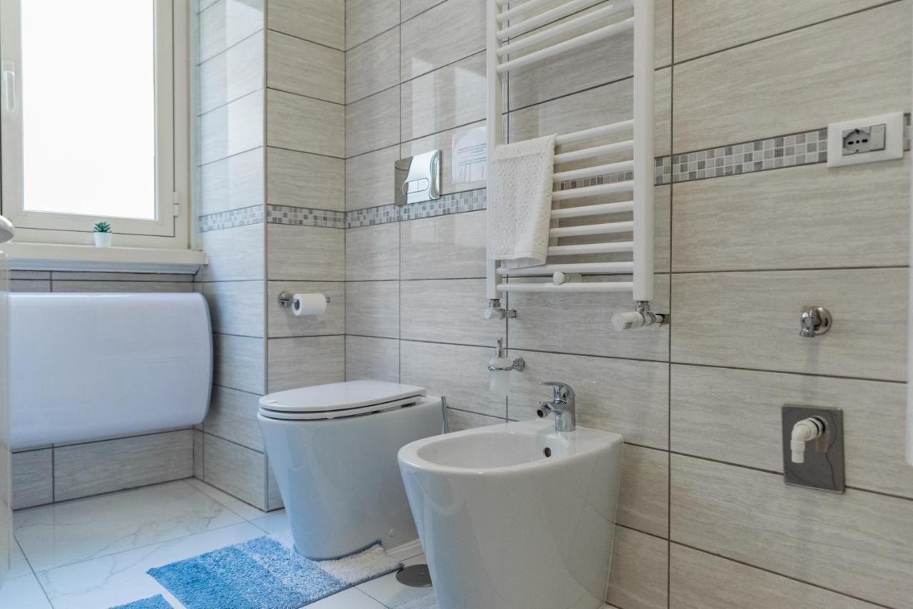 רומא Locazione Turistica Via Dei Savorelli 120 מראה חיצוני תמונה