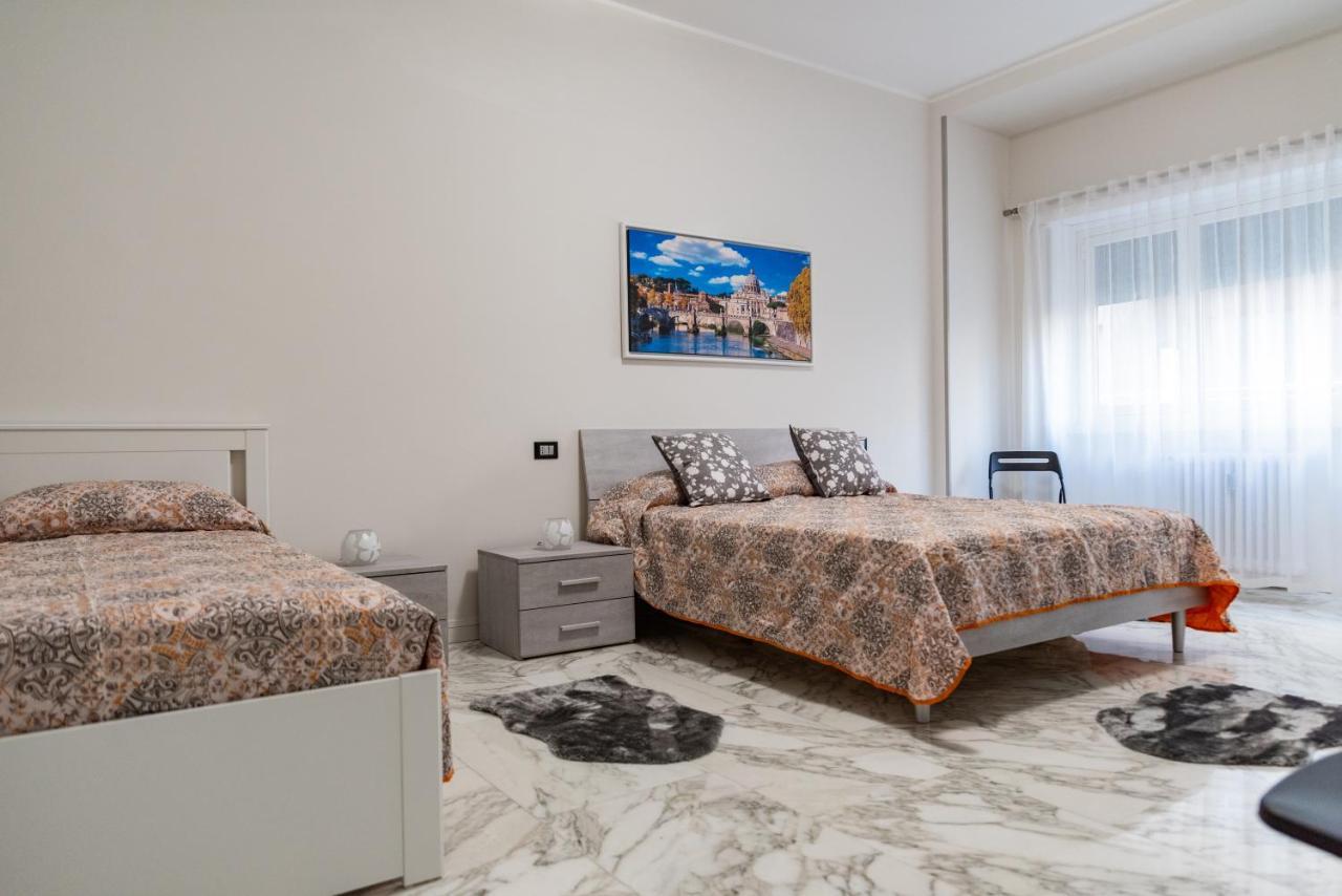 רומא Locazione Turistica Via Dei Savorelli 120 מראה חיצוני תמונה